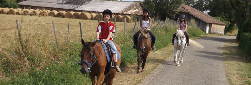 Moissac à cheval